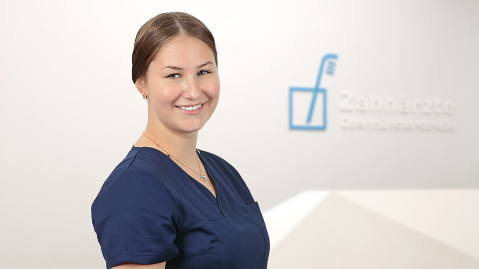 Julia Esaulenko, Auszubildende zur zahnmedizinischen Fachangestellten (ZFA)